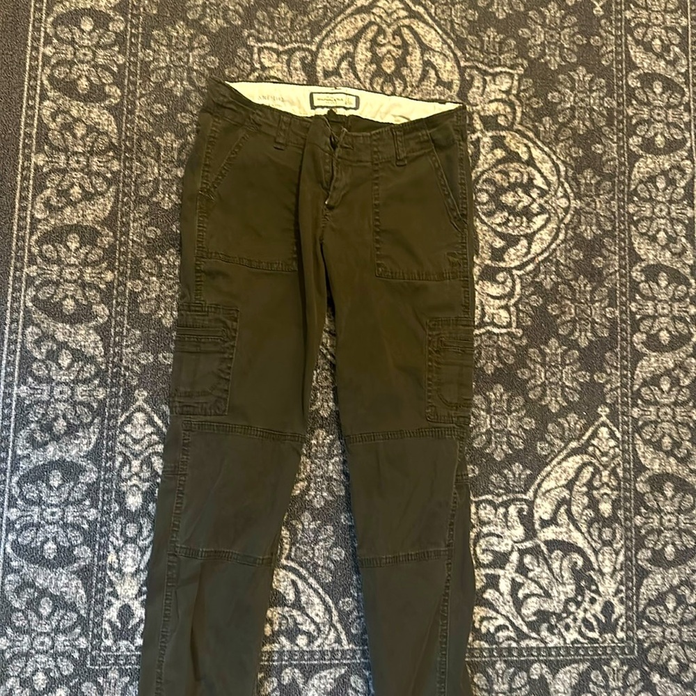 2 for $10 Abercrombie and fitch skinny cargo pants